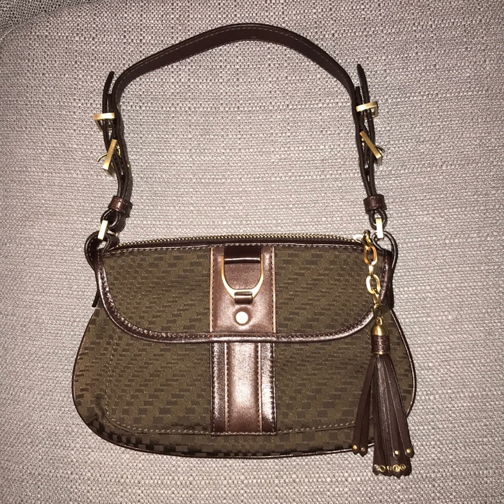 Cole Haan purse mint condition